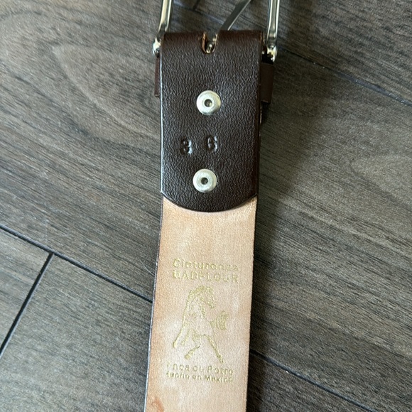 Leather belt - Picture 3 of 3